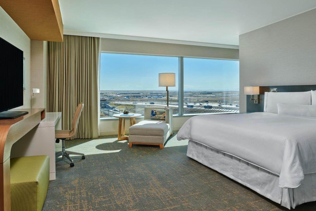 The Westin Denver International Airport Exterior photo